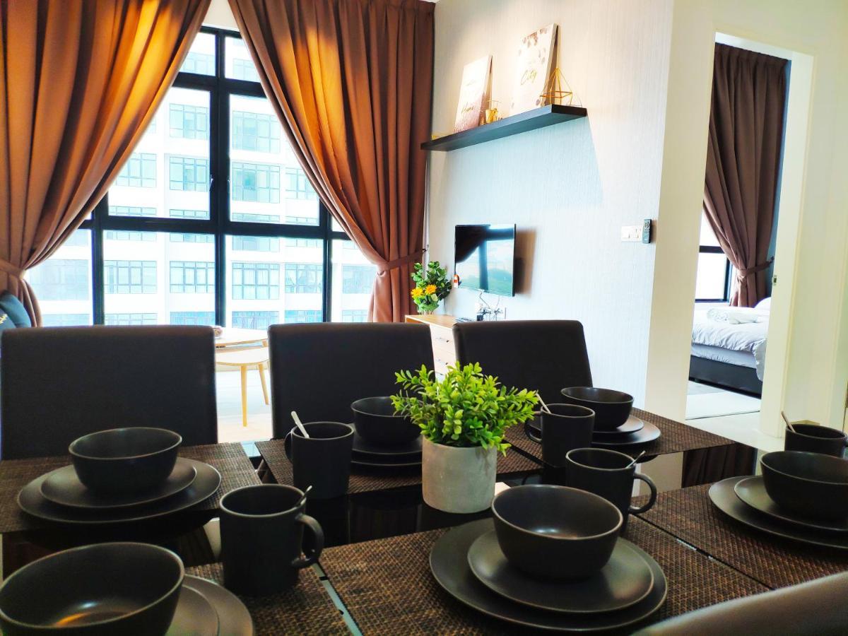 Netflix# Conezion Ioi Resort City By Salaam Suites Putrajaya Extérieur photo