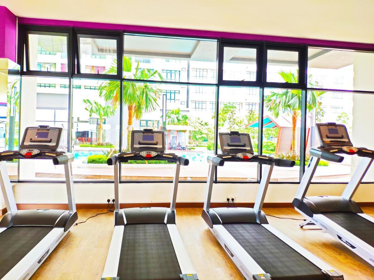 Netflix# Conezion Ioi Resort City By Salaam Suites Putrajaya Extérieur photo