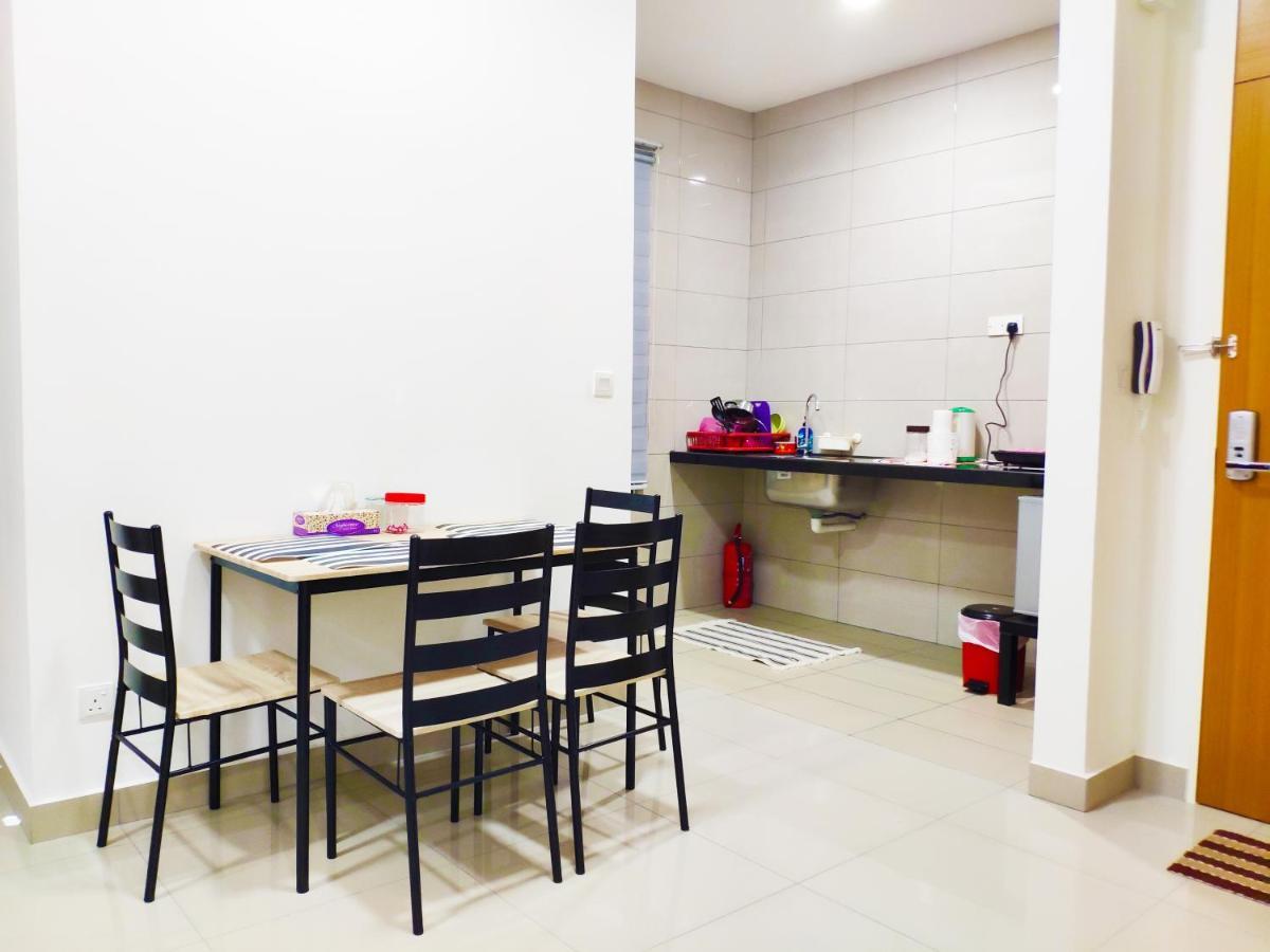 Netflix# Conezion Ioi Resort City By Salaam Suites Putrajaya Extérieur photo