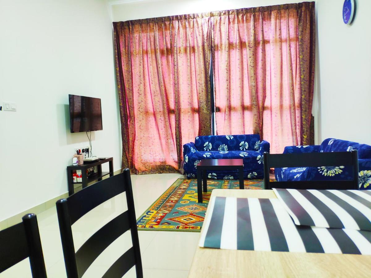 Netflix# Conezion Ioi Resort City By Salaam Suites Putrajaya Extérieur photo