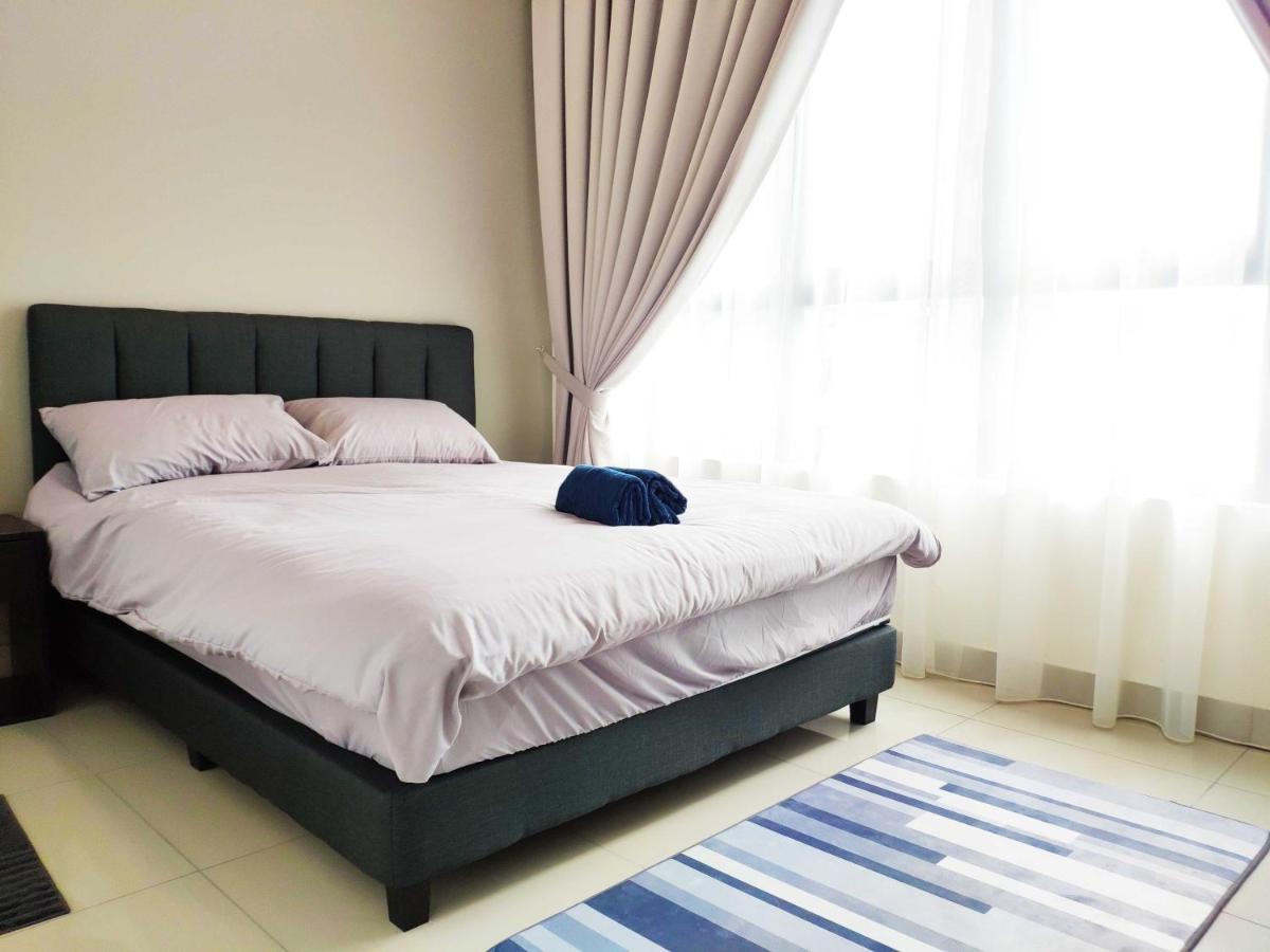 Netflix# Conezion Ioi Resort City By Salaam Suites Putrajaya Extérieur photo
