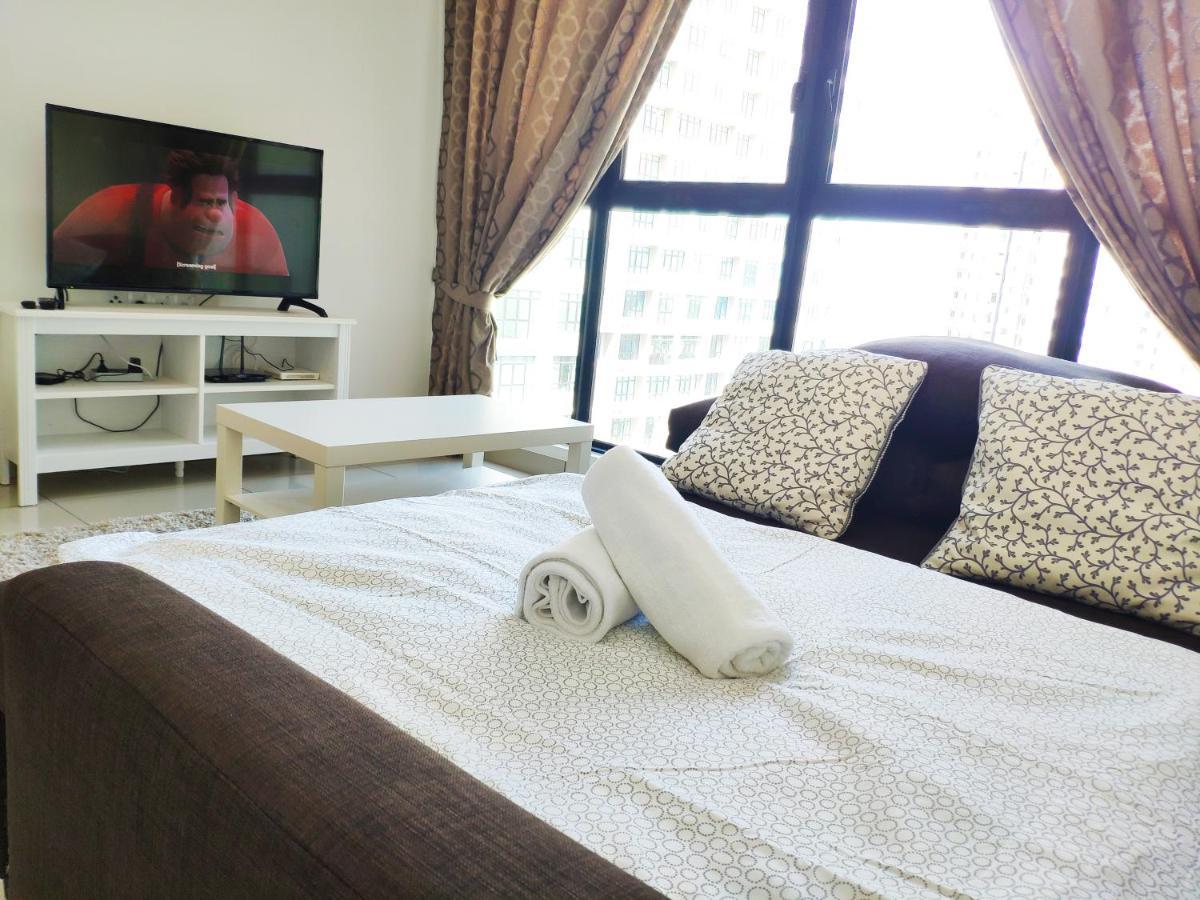 Netflix# Conezion Ioi Resort City By Salaam Suites Putrajaya Extérieur photo