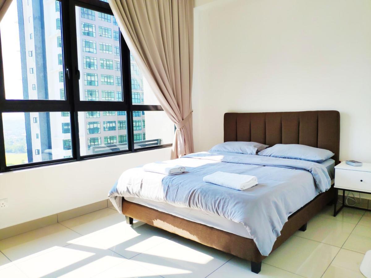 Netflix# Conezion Ioi Resort City By Salaam Suites Putrajaya Extérieur photo
