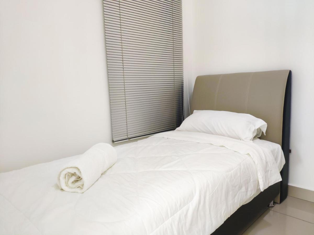 Netflix# Conezion Ioi Resort City By Salaam Suites Putrajaya Extérieur photo