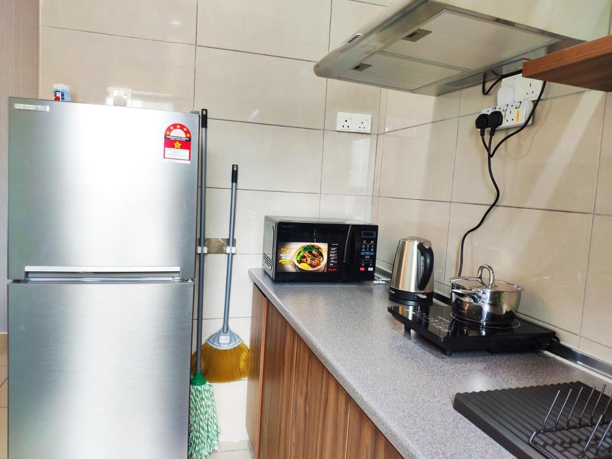 Netflix# Conezion Ioi Resort City By Salaam Suites Putrajaya Extérieur photo